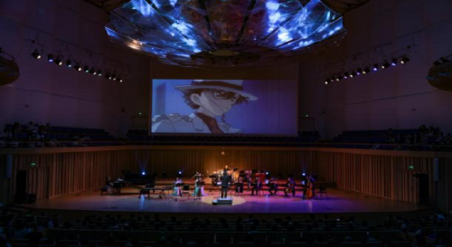《斗·乐X二次元》视听音乐会在广州大剧院舞台举行